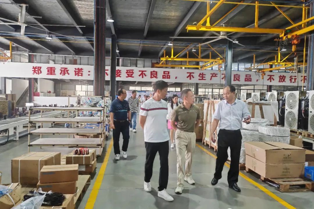 廣東省暖通協(xié)會(huì)蔡澤輝會(huì)長一行蒞臨瑞星參觀交流