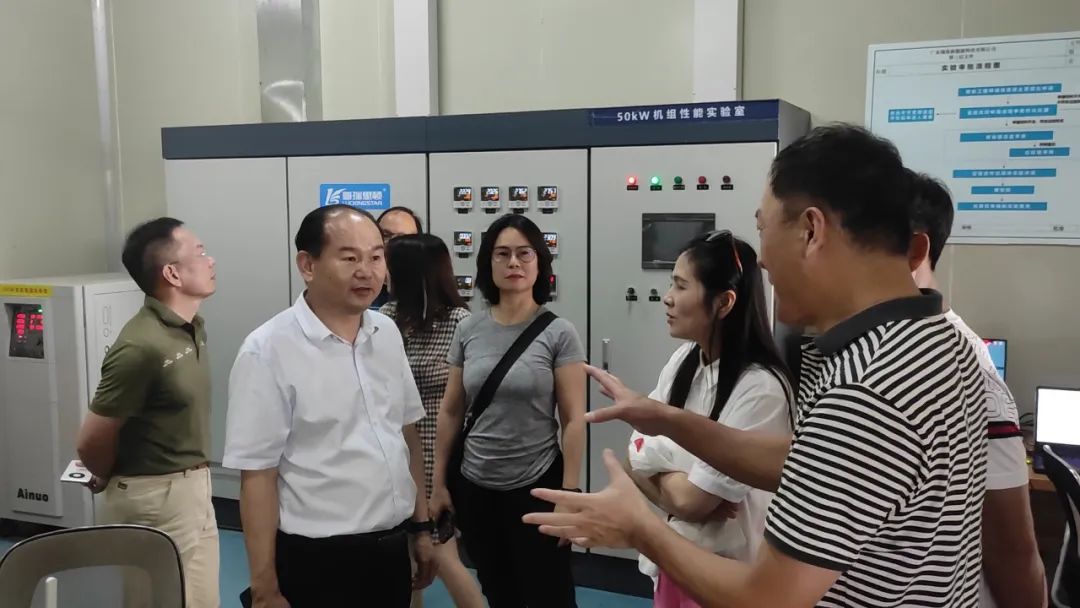 廣東省暖通協(xié)會(huì)蔡澤輝會(huì)長一行蒞臨瑞星參觀交流